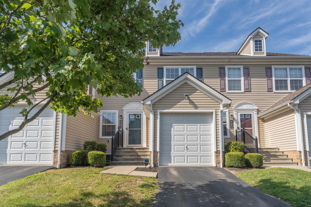 6482 Ash Rock Circle, Westerville, OH 43081