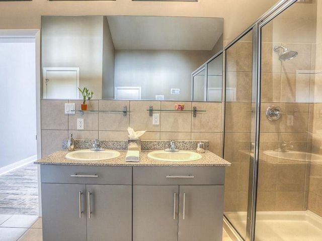 1601 W Webster Street Street 11, Houston, TX 77019