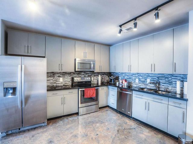 1601 W Webster Street Street 11, Houston, TX 77019