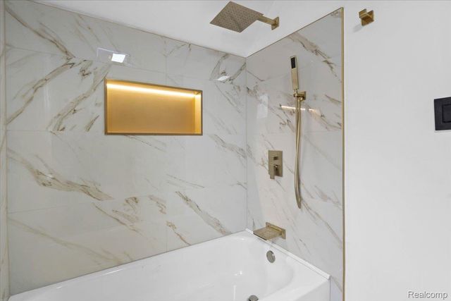 18061 Kentucky Street, Detroit, MI 48221