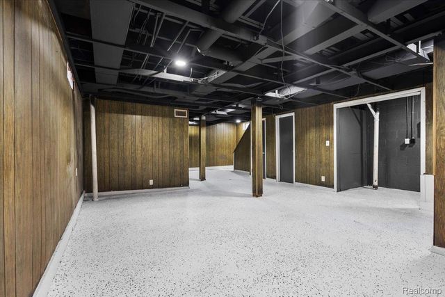 18061 Kentucky Street, Detroit, MI 48221