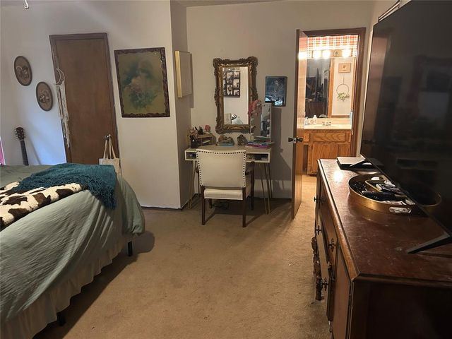 12008 SW 4th Street, Yukon, OK 73099