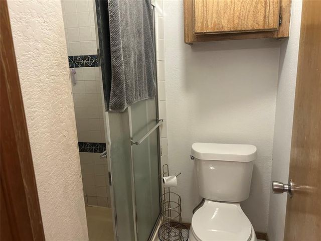 12008 SW 4th Street, Yukon, OK 73099