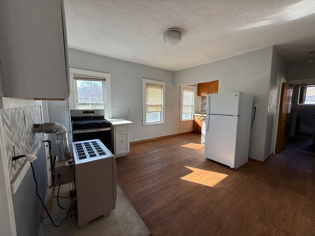 1 E Park Terrace 3, Worcester, MA 01604