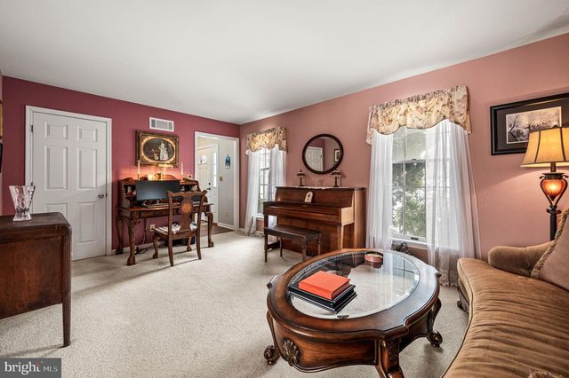 27 WINDLE CT, Coatesville, PA 19320