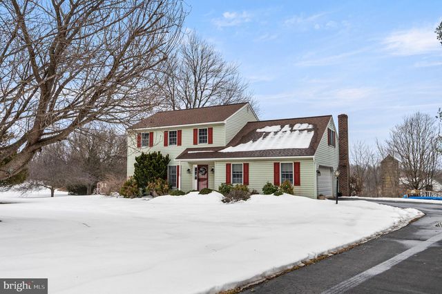 27 WINDLE CT, Coatesville, PA 19320