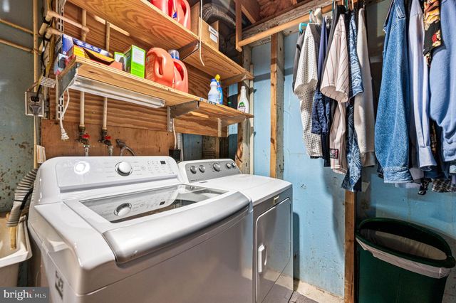 27 WINDLE CT, Coatesville, PA 19320