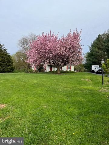 27 WINDLE CT, Coatesville, PA 19320