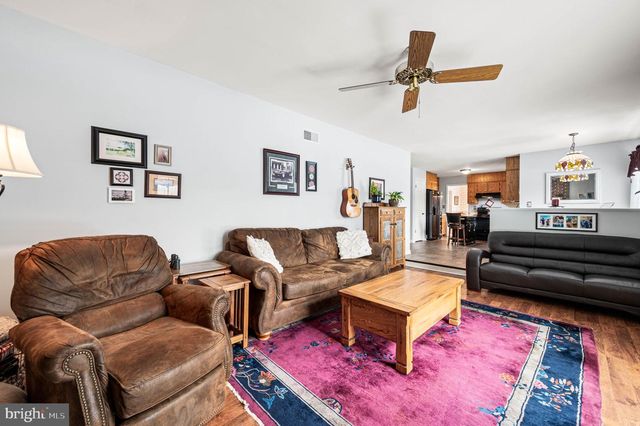 27 WINDLE CT, Coatesville, PA 19320