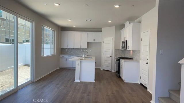 40718 Melrose Dr, Temecula, CA 92591