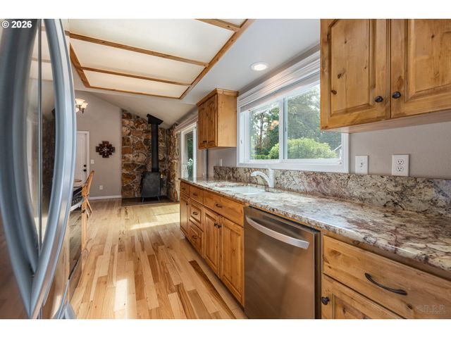 57636 S MORSE Rd, Warren, OR 97053