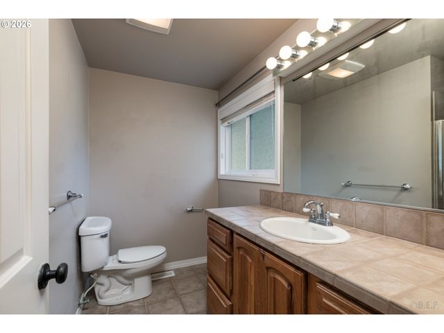 57636 S MORSE Rd, Warren, OR 97053