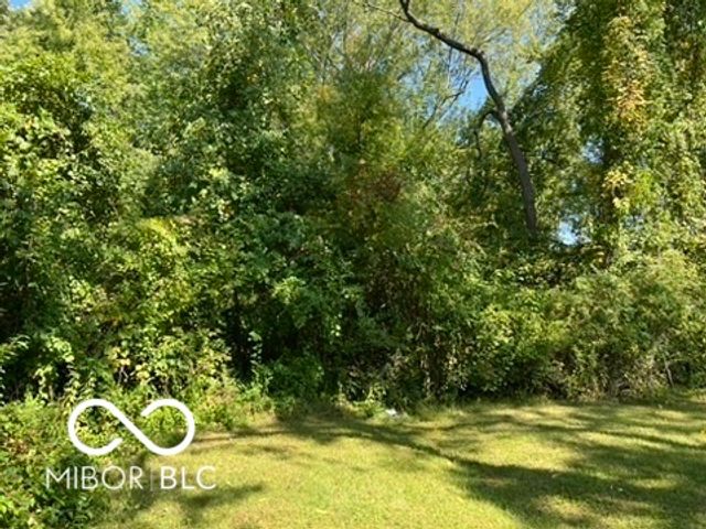 3002 Sapphire Boulevard, Indianapolis, IN 46268