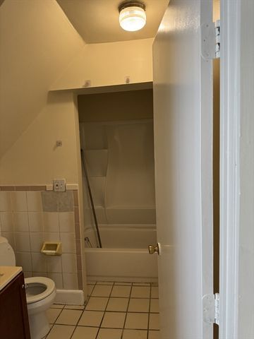 31 Moreland Street 2, Boston, MA 02119