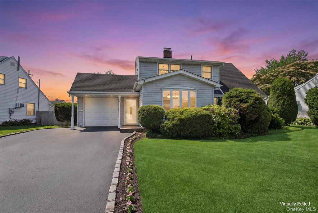 32 Carriage Lane, Levittown, NY 11756