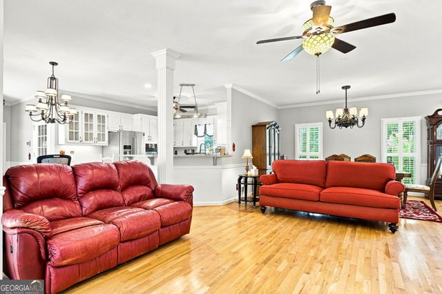 330 Wagon Trail, Woodstock, GA 30188