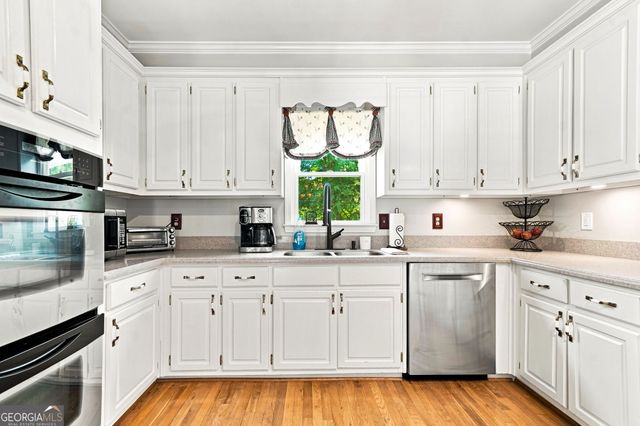 330 Wagon Trail, Woodstock, GA 30188