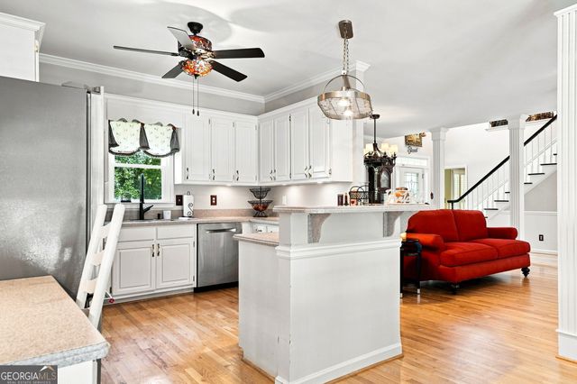 330 Wagon Trail, Woodstock, GA 30188
