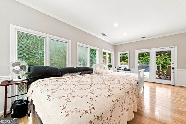 330 Wagon Trail, Woodstock, GA 30188