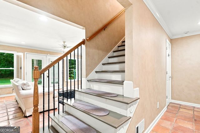 330 Wagon Trail, Woodstock, GA 30188