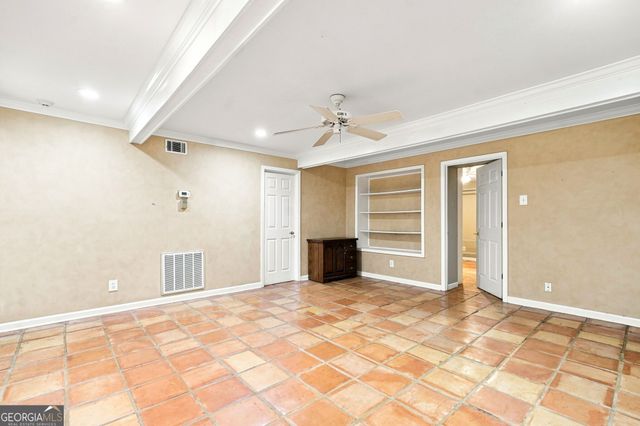 330 Wagon Trail, Woodstock, GA 30188