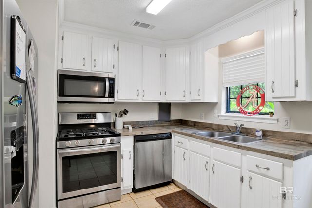 5768 Heritage Drive, Bon Secour, AL 36511