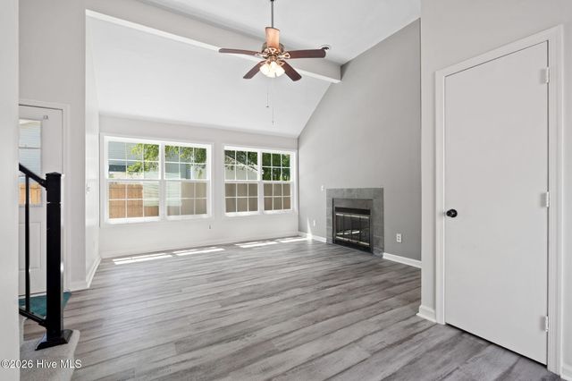 159 NW 9th Street, Oak Island, NC 28465