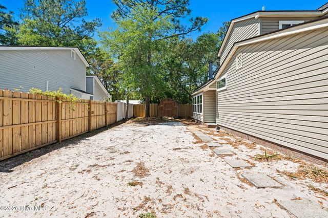 159 NW 9th Street, Oak Island, NC 28465