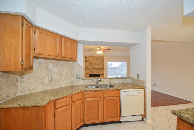 3015 Sam Houston Drive, Sugar Land, TX 77479