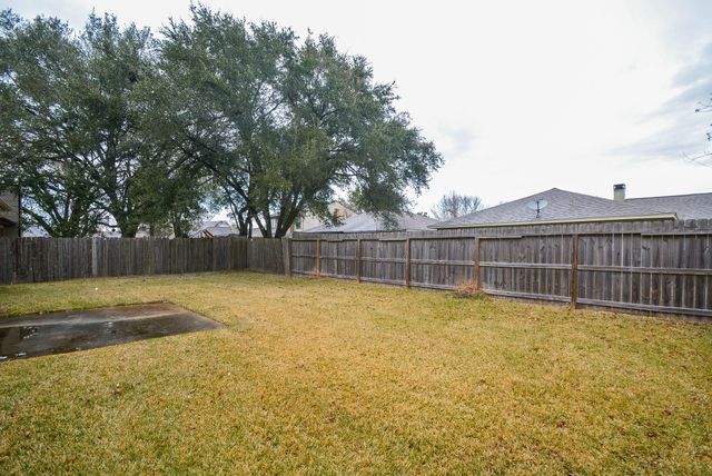 3015 Sam Houston Drive, Sugar Land, TX 77479