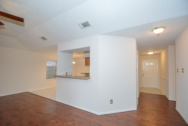 3015 Sam Houston Drive, Sugar Land, TX 77479