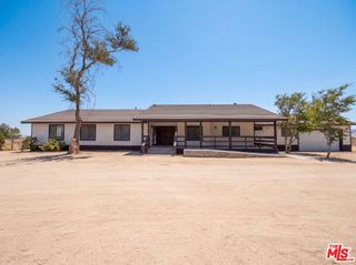 1401 60th Street, Rosamond, CA 93560