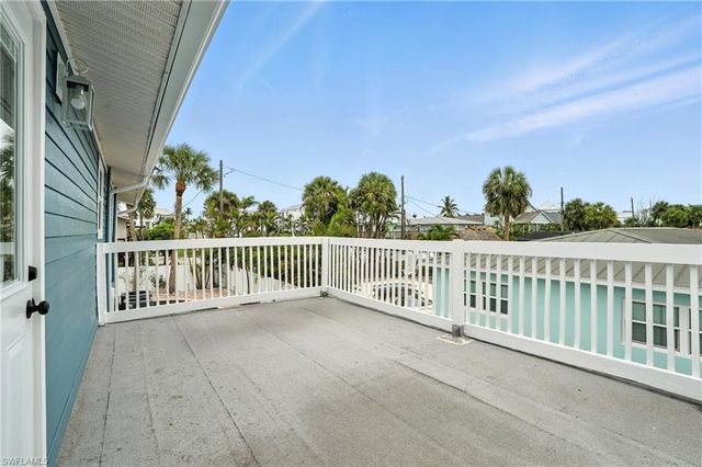 4880 Coquina RD, Fort Myers Beach, FL 33931