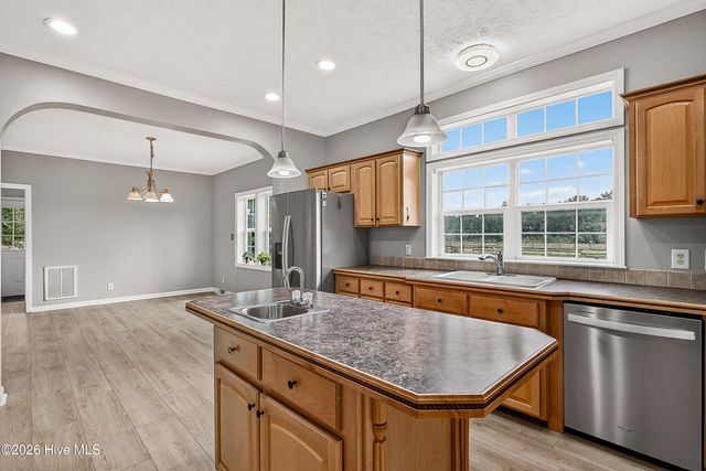2361 Willard Road, Wallace, NC 28466