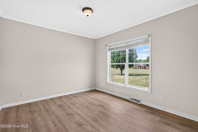 2361 Willard Road, Wallace, NC 28466