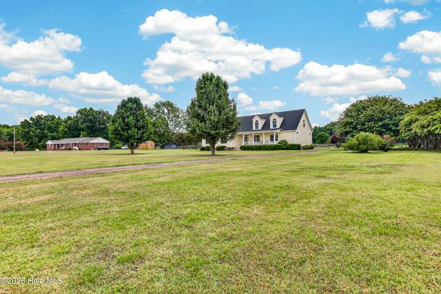 2361 Willard Road, Wallace, NC 28466