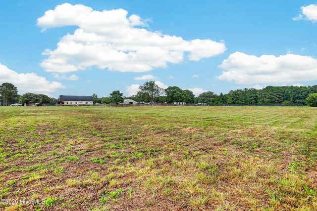 2361 Willard Road, Wallace, NC 28466