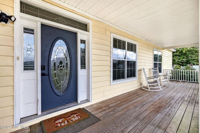 2361 Willard Road, Wallace, NC 28466