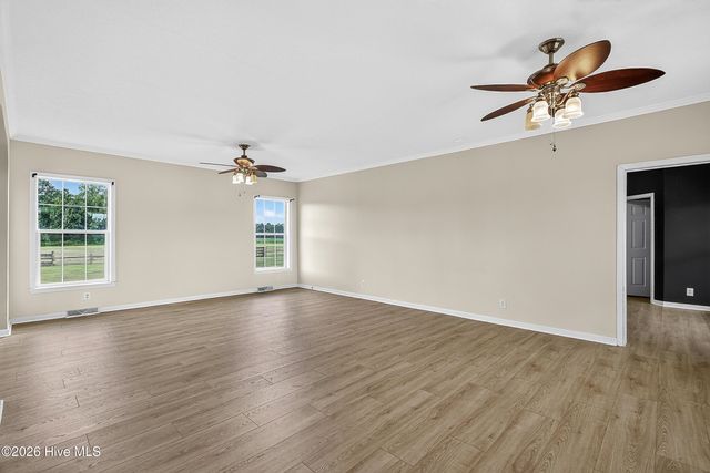 2361 Willard Road, Wallace, NC 28466