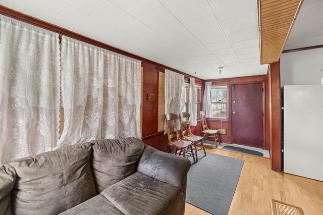 2337 Amherst Street, Des Moines, IA 50313