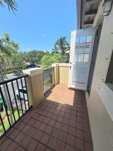 8707 Buckskin Manor 512, Davie, FL 33328