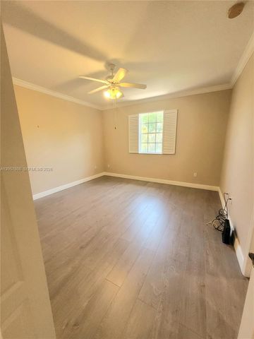 8707 Buckskin Manor 512, Davie, FL 33328