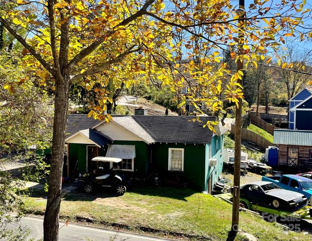 130 Lookout Road, Asheville, NC 28804