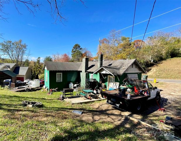 130 Lookout Road, Asheville, NC 28804