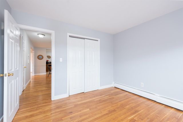 1 Brook Rd Apt 12, Salem, NH 03079