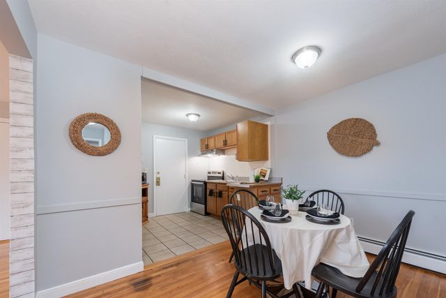 1 Brook Rd Apt 12, Salem, NH 03079