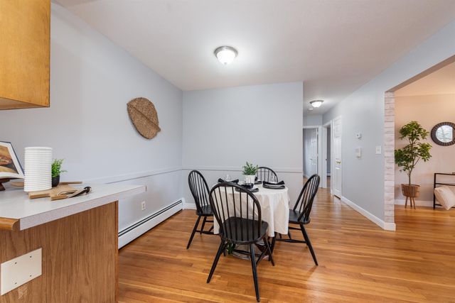 1 Brook Rd Apt 12, Salem, NH 03079