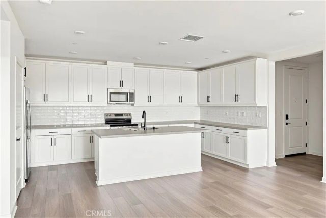 12903 Paradiso, Eastvale, CA 92880