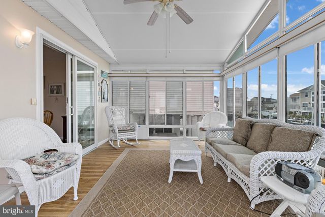 20 GEORGE DRIVE, Manahawkin, NJ 08050