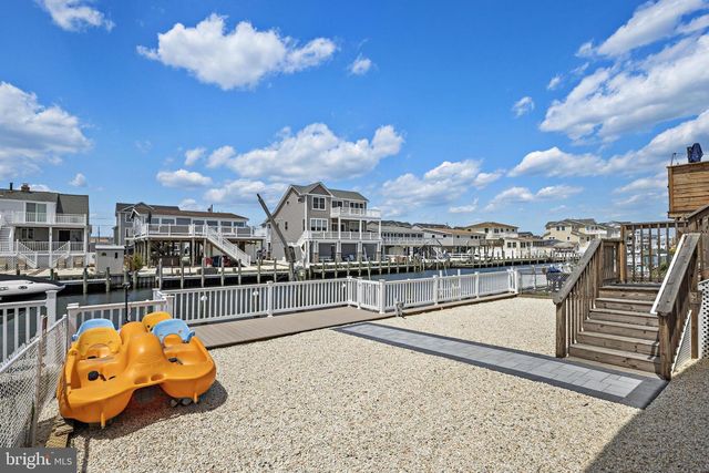 20 GEORGE DRIVE, Manahawkin, NJ 08050